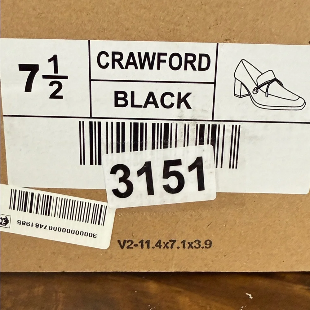 Journee Collection Crawford Black Loafer Size 7.5